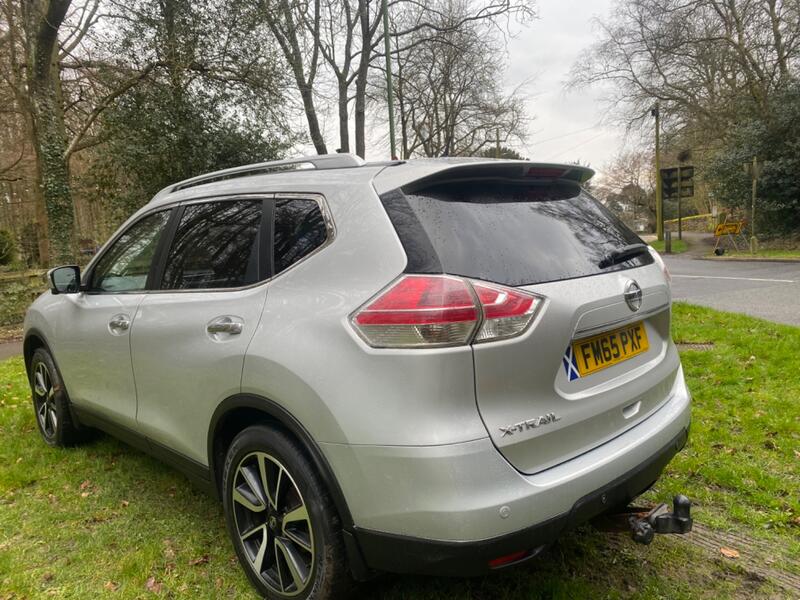 NISSAN X-TRAIL