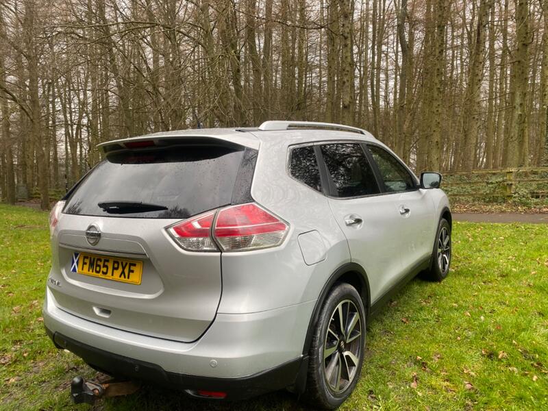 NISSAN X-TRAIL