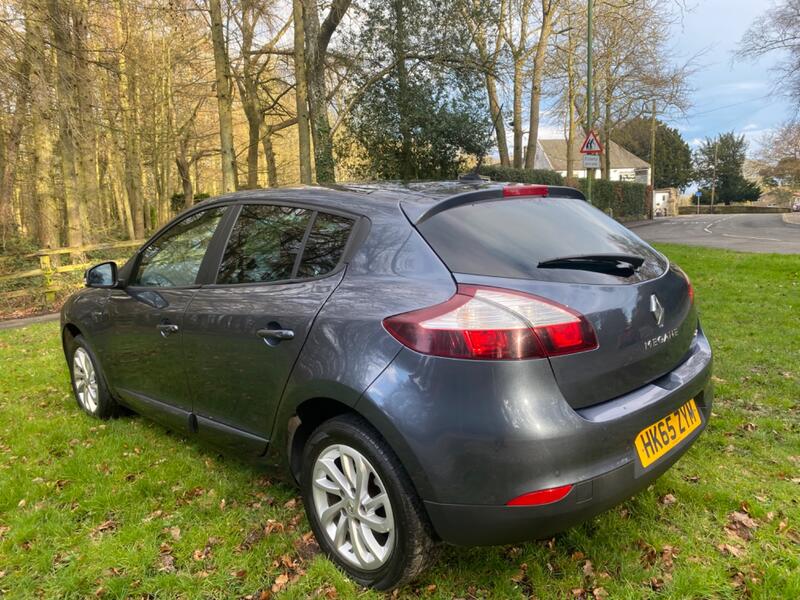 RENAULT MEGANE