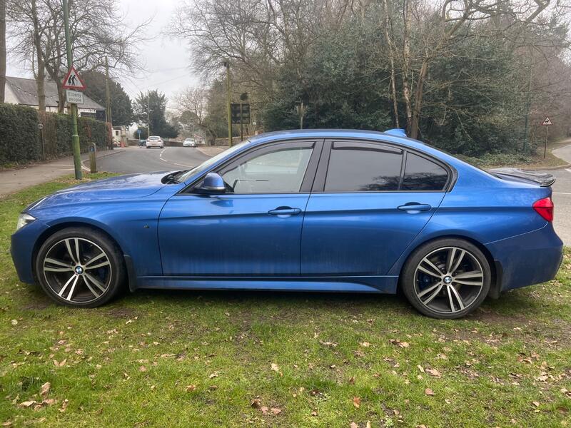 BMW 3 SERIES
