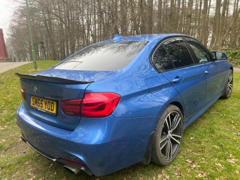 BMW 3 SERIES