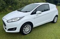FORD FIESTA VAN