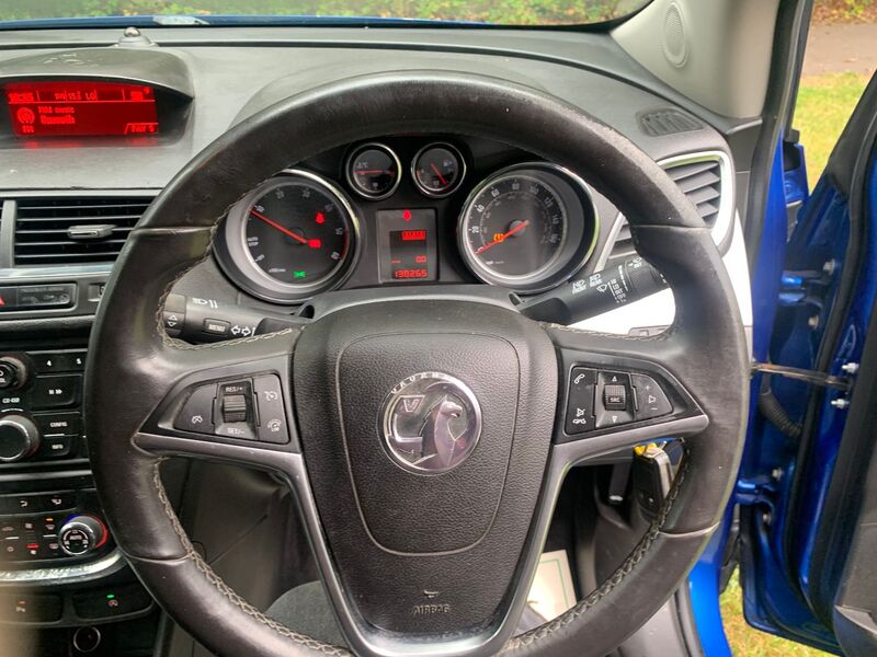VAUXHALL MOKKA