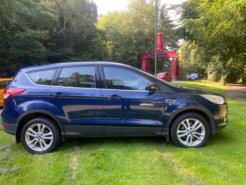 FORD KUGA