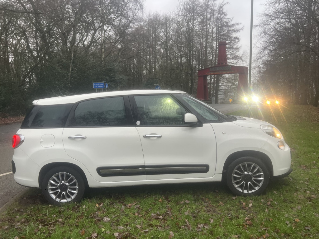 2014 Fiat 500l
