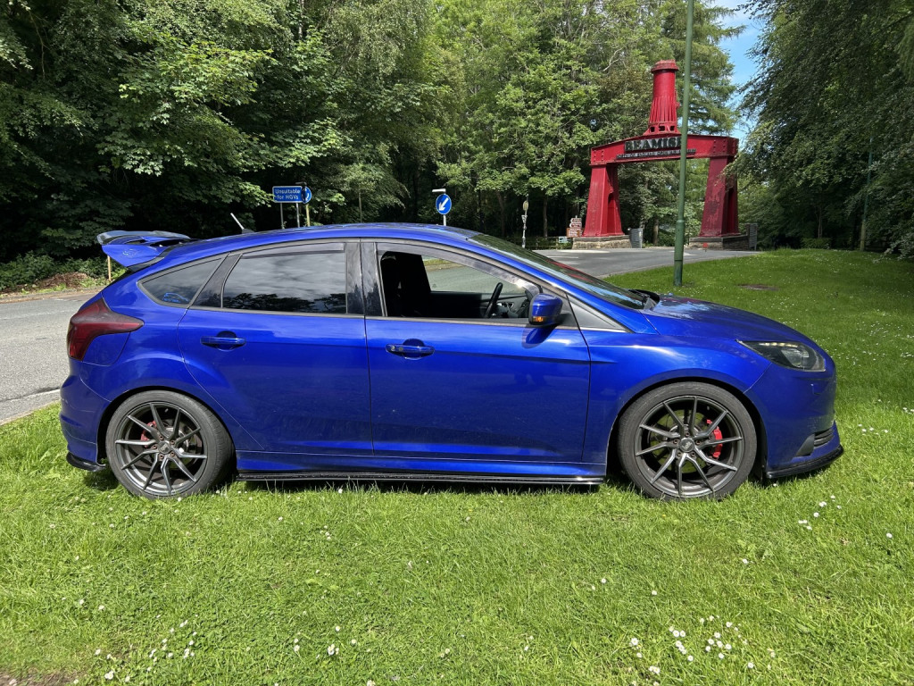 2014 Ford FOCUS