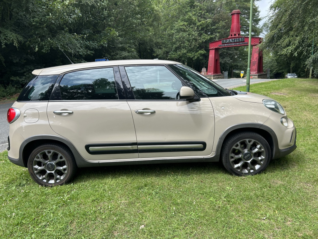 2016 Fiat 500l
